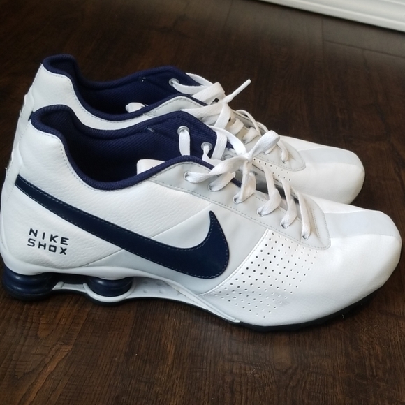 Nike Other - Nike Shox Deliver